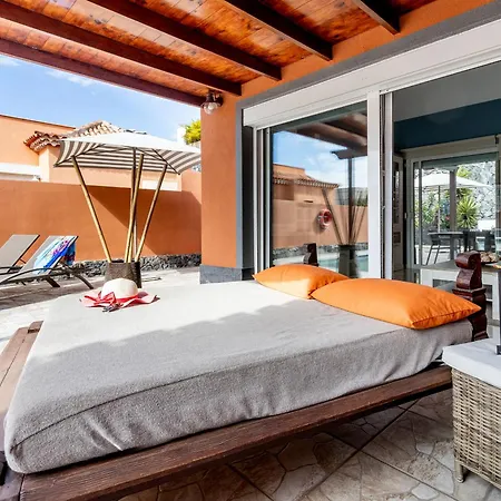 Cornelia * Costa Adeje