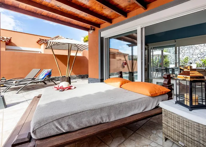 Cornelia * Costa Adeje